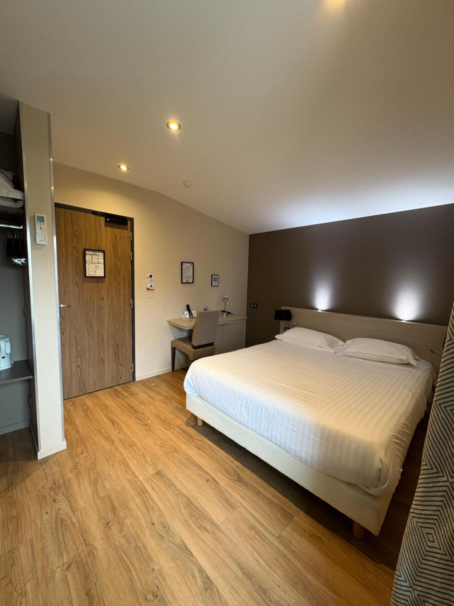 ז'ואנוויל Hotel La Vinaigrerie Logis מראה חיצוני תמונה