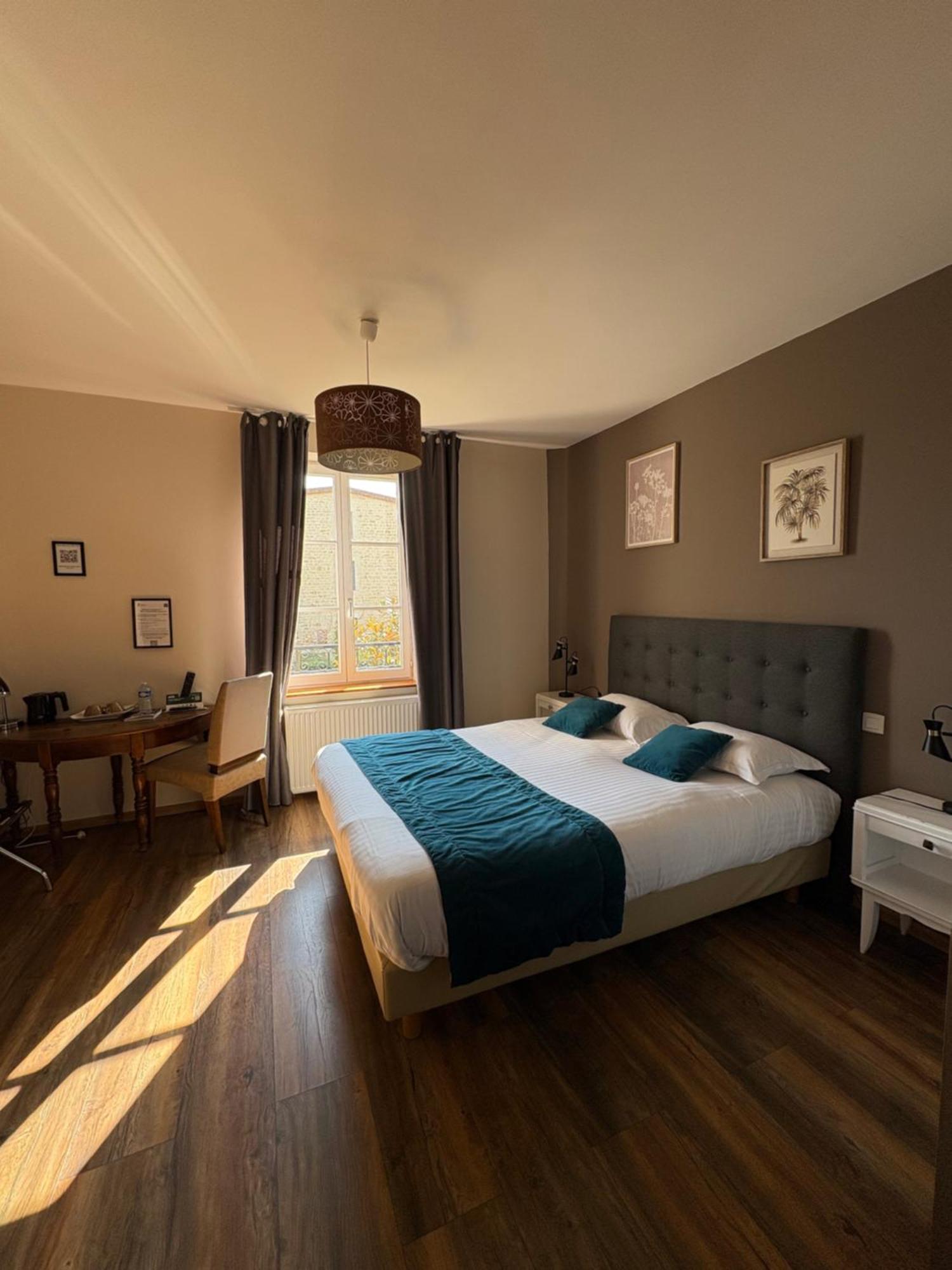 ז'ואנוויל Hotel La Vinaigrerie Logis מראה חיצוני תמונה