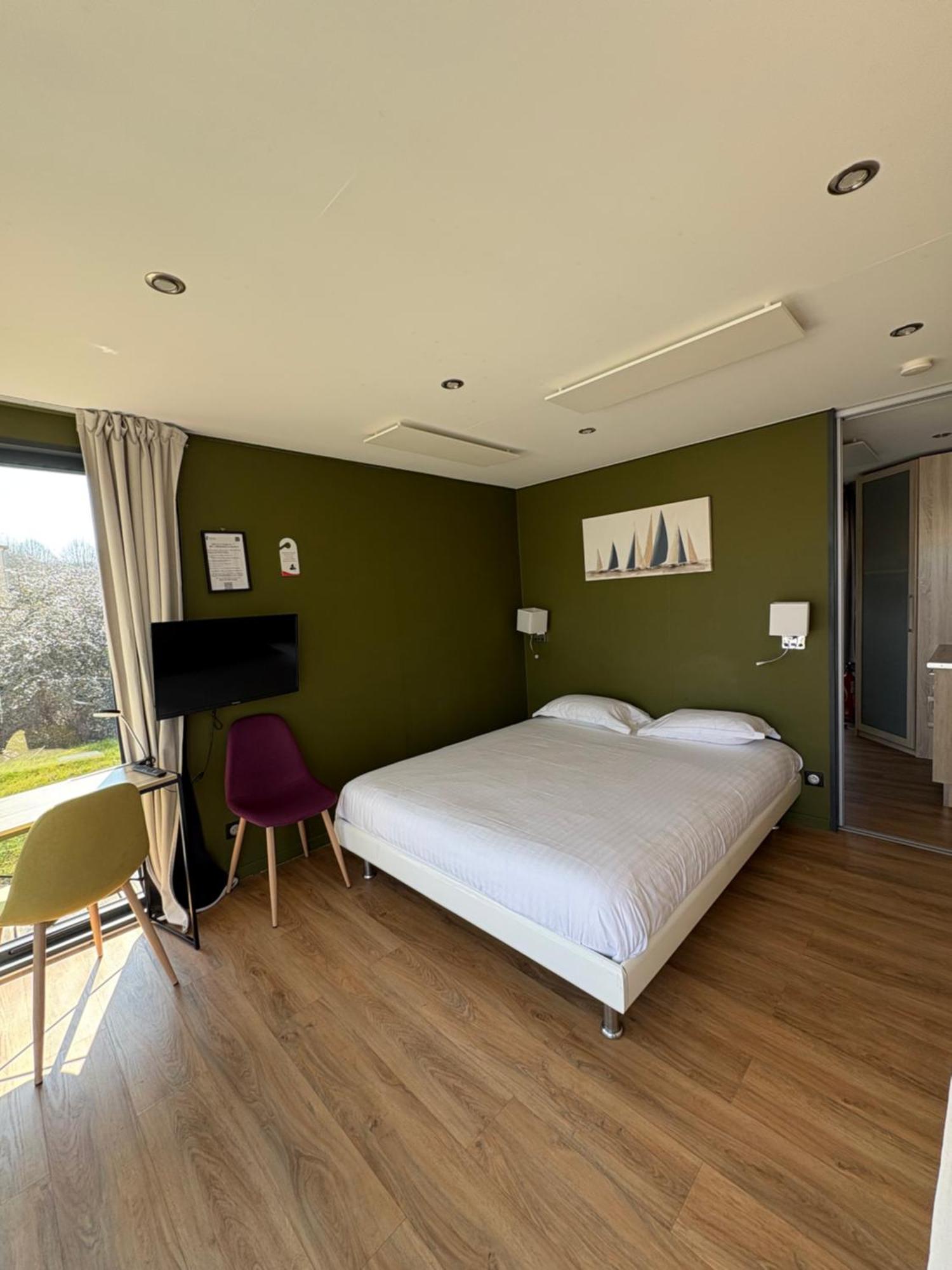 ז'ואנוויל Hotel La Vinaigrerie Logis מראה חיצוני תמונה